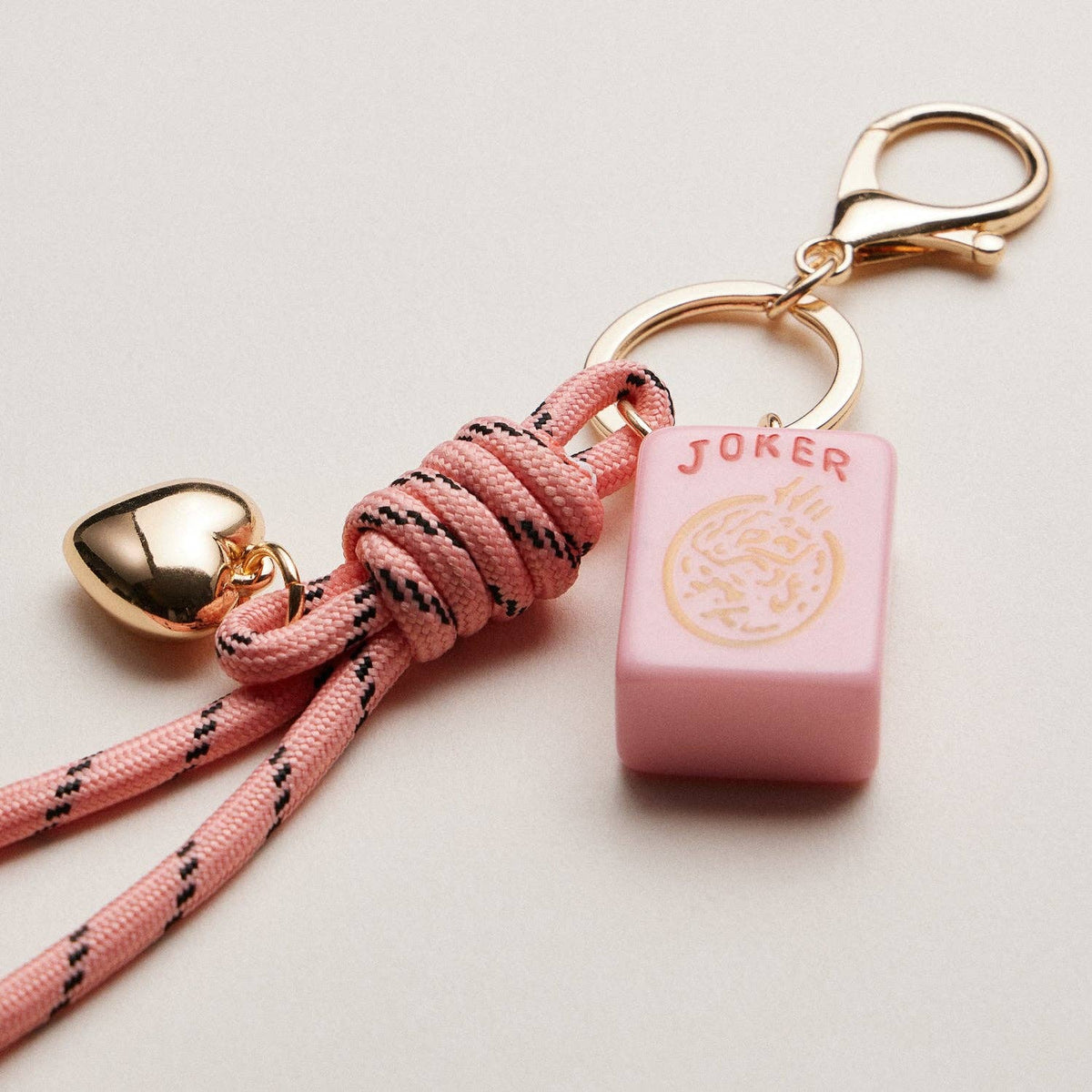 Mahjong Keychain | Heart Charm & Rope — Frem